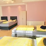 Steelcity Apartment