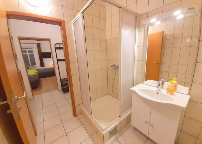 Steelcity Lägenhet *